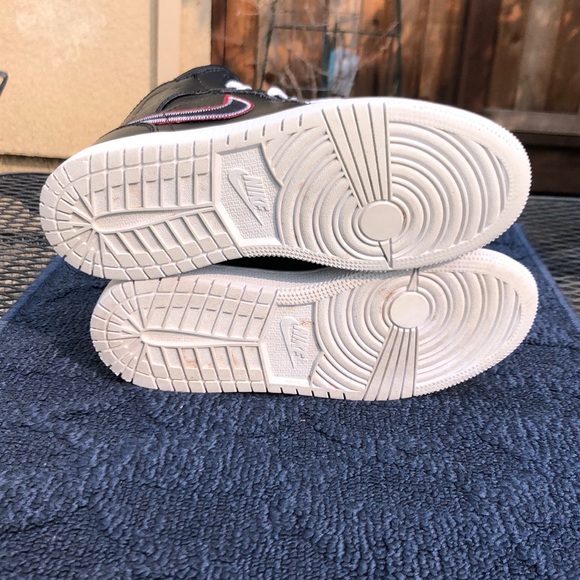 Air Jordan. 1 Mid “Maybe I Destroyed the Game” - Picture 6 of 8